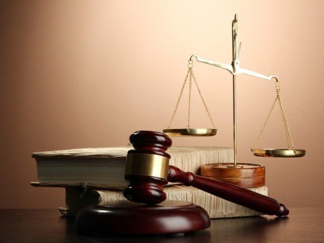 حکم غیابی در امور حقوقی و کیفری (4)